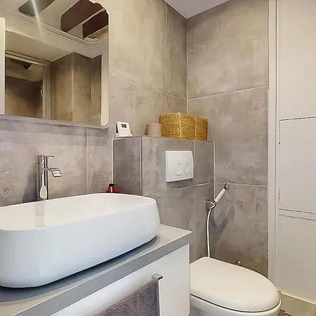 Apartment Cosy - Eiffel Tower *