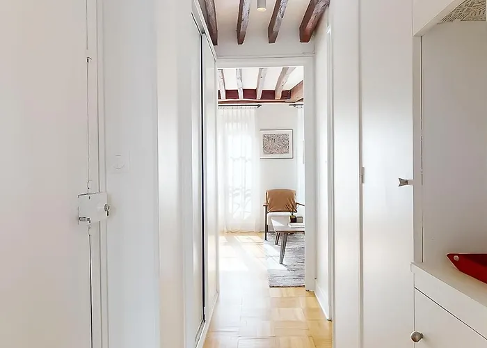 Cosy - Eiffel Tower דירה פריז